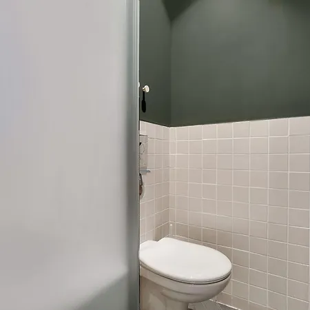 Magnifique 2p Avec Jacuzzi Et Cinema Paryż