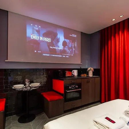 Magnifique Studio 2p Avec Jacuzzi Et Cinema Apartment Paris