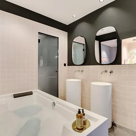 Magnifique 2p Avec Jacuzzi Et Cinema Paris